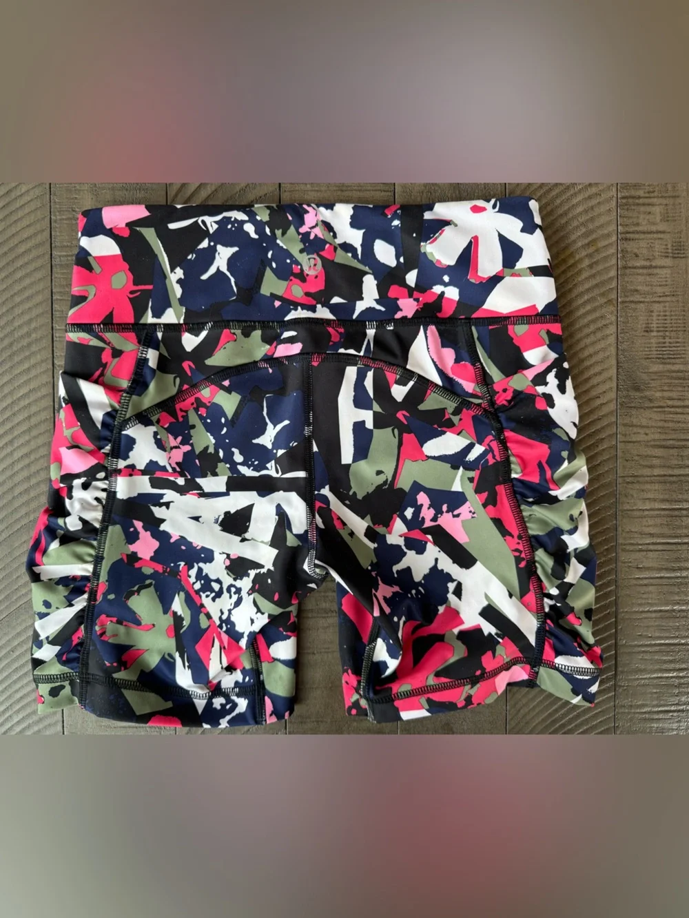 Lululemon Speed Track Shorts - Pop Cut Boom Juice Multi Women’s Size 4
